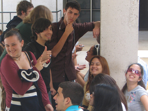 SMSH students gather after the Big Read (2007)