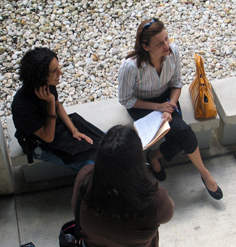 Ms. Agar-Ruiz & her AP students (2007)